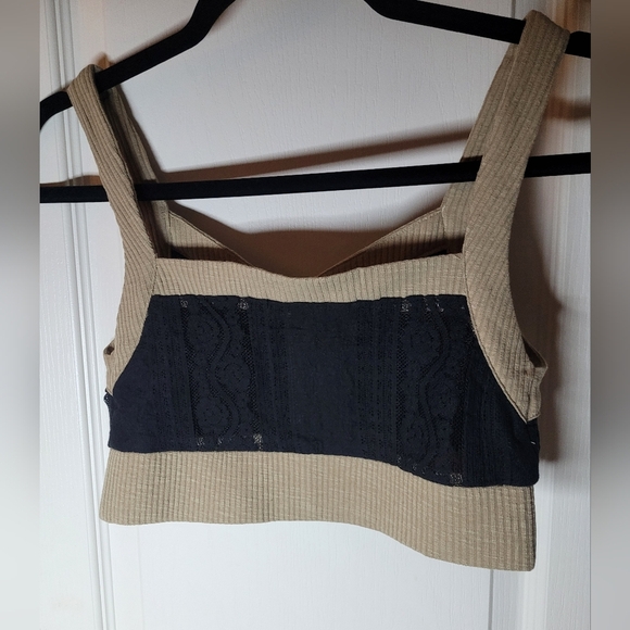 POL Black and Tan Buttoned Cropped Top. Sz S. NWOT - Picture 2 of 6